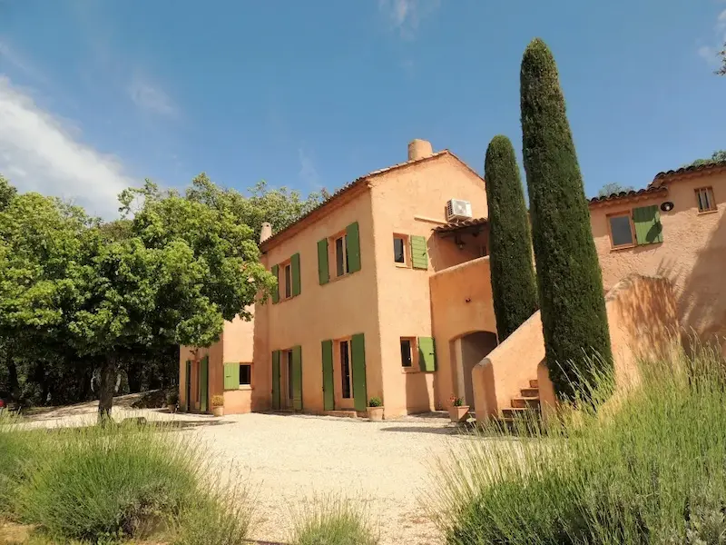 Les Chênes Verts – Chambre Orange à La Bastidonne