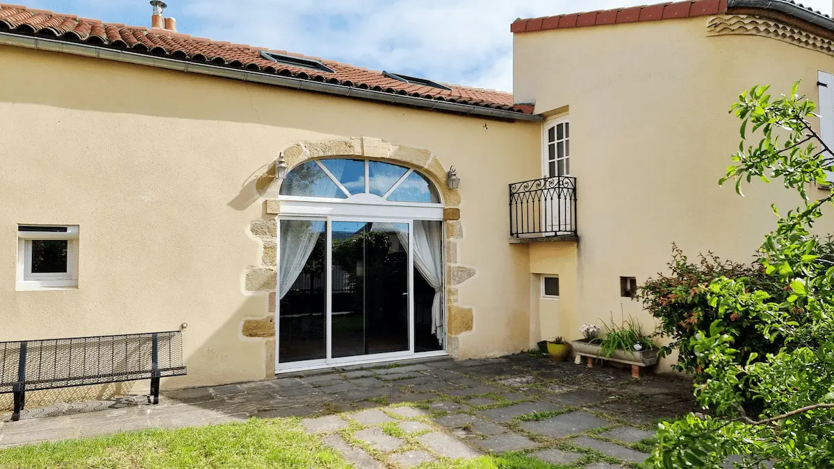 Le Clos des Laves, gîte à Chidrac dans le Puy-de-Dôme